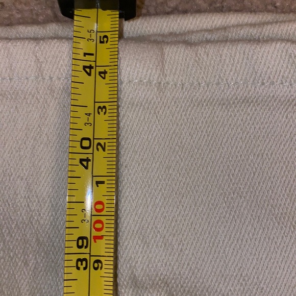 Beautiful LIGHT GREEN JEANS - Picture 7 of 11